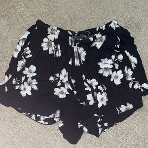 Flowered shorts